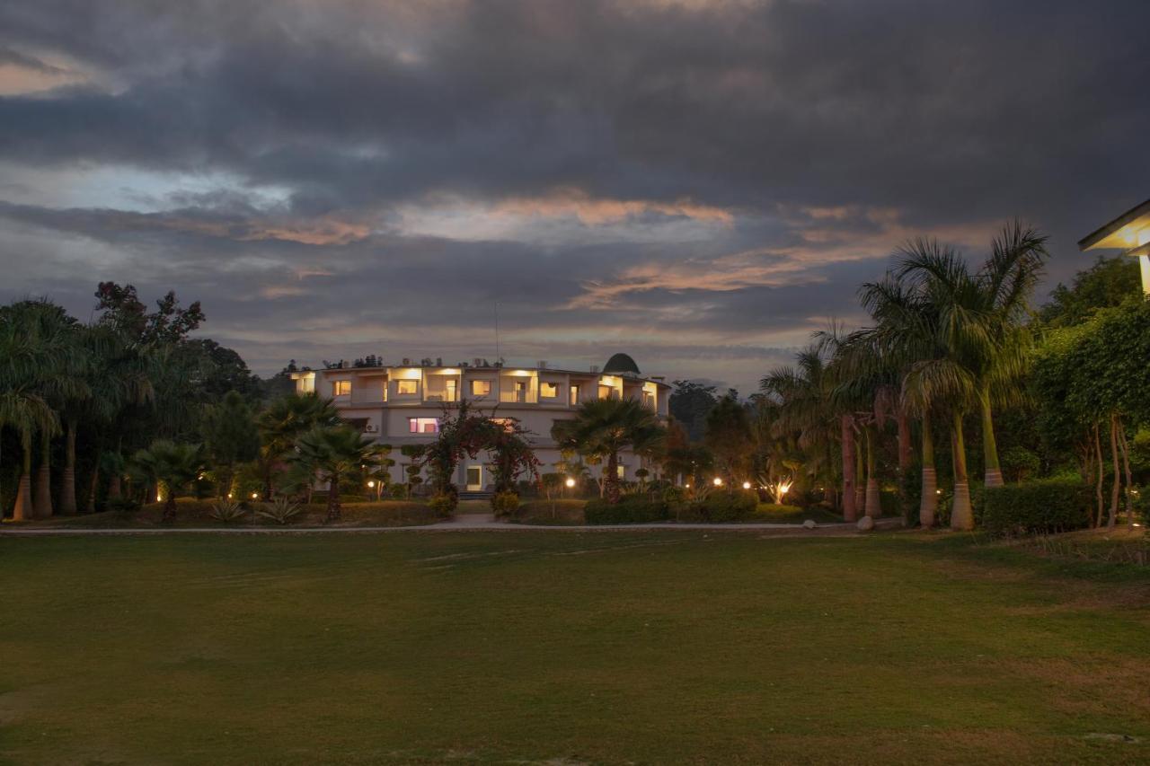 The Tattwaa Corbett Spa And Resort Rāmnagar Exterior foto